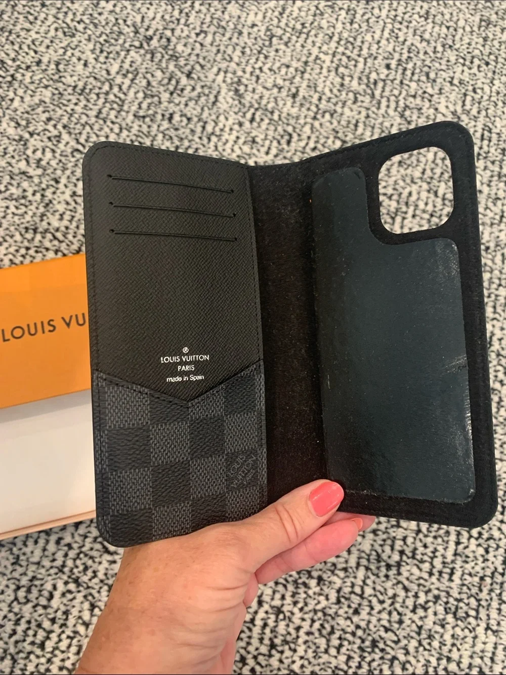 Louis Vuitton Black Damier Graphite Phone Case. New in Box